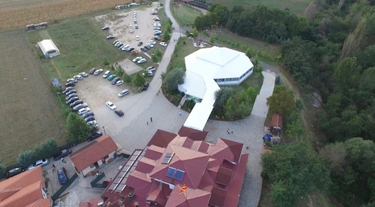 Hotel Etno Selo Timcevski Vojnik Kültér fotó